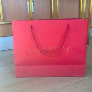 Valentino Shopping Bag 🛍